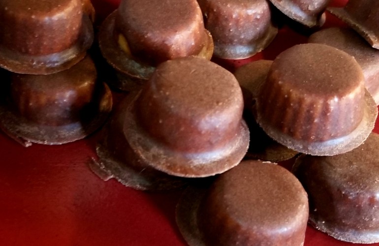 Peanutbutter Derby Hats